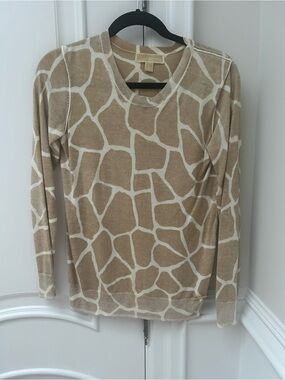 Michael Kors Beige & Cream Giraffe Print Knit Sweater